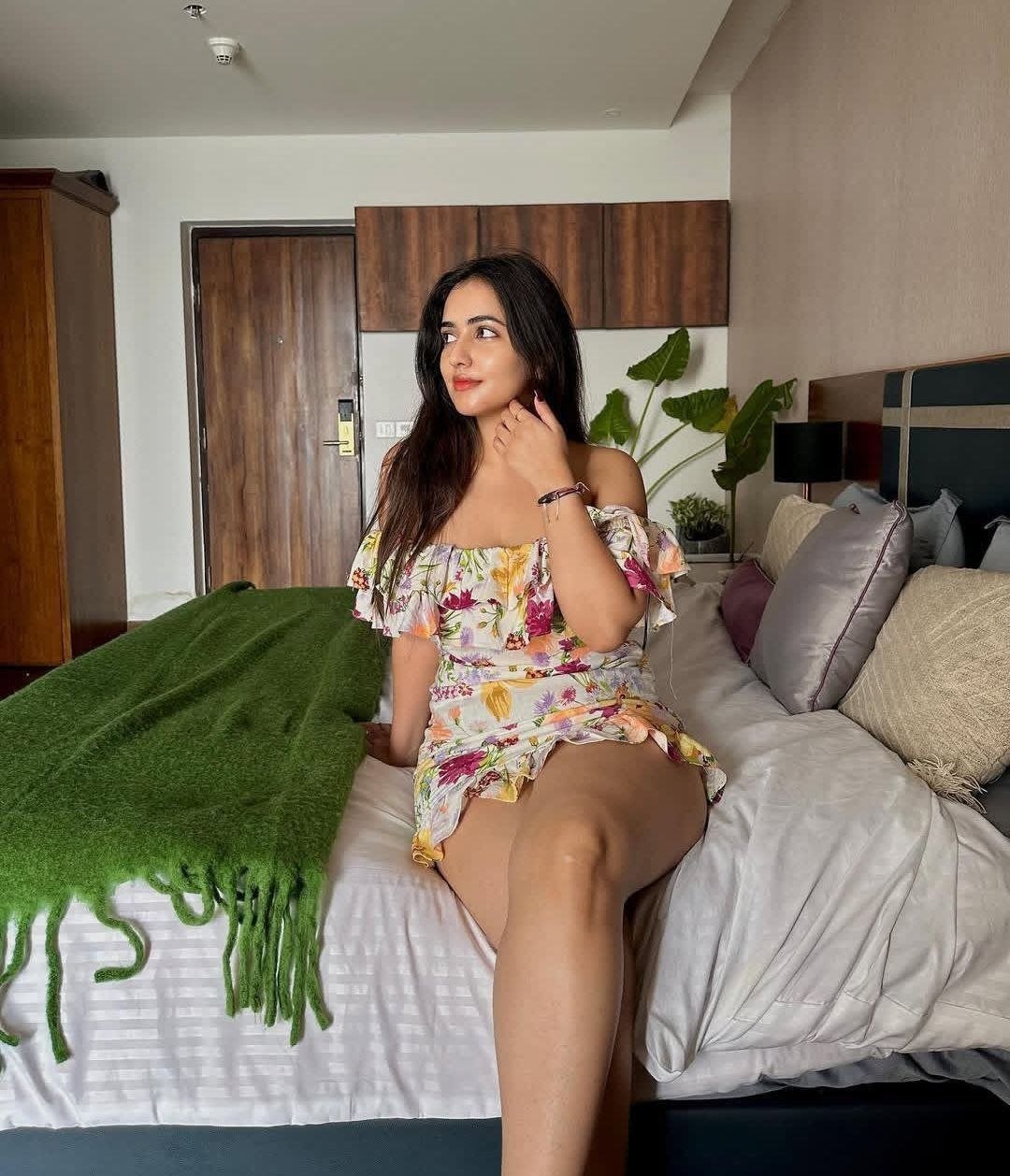 2000/- unlimited short service available Bangalore full safe and secur