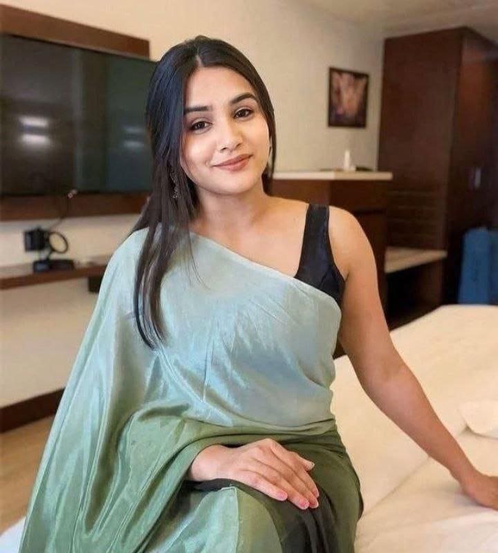 Ahmedabad Independent Escorts Call Girls Services available!!