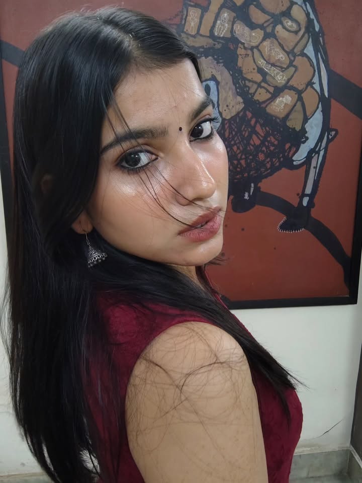 HI GUYS MY SELF NISHA SEN ALL AREA SERVICE PROVIDE SEF SECURE lkjhgda