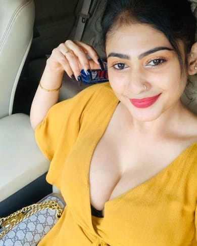 HALLO GENTLEMEN AND Whatsapp me DON T WEST MY TIME ONLY GENUINE P