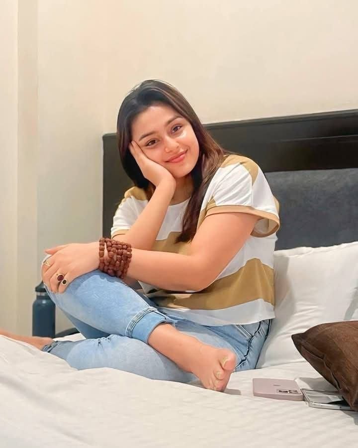 Diya call girl service available in great noida...